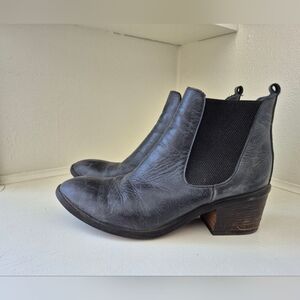 Bueno Leather Heeled Boots Size 40 Or 9